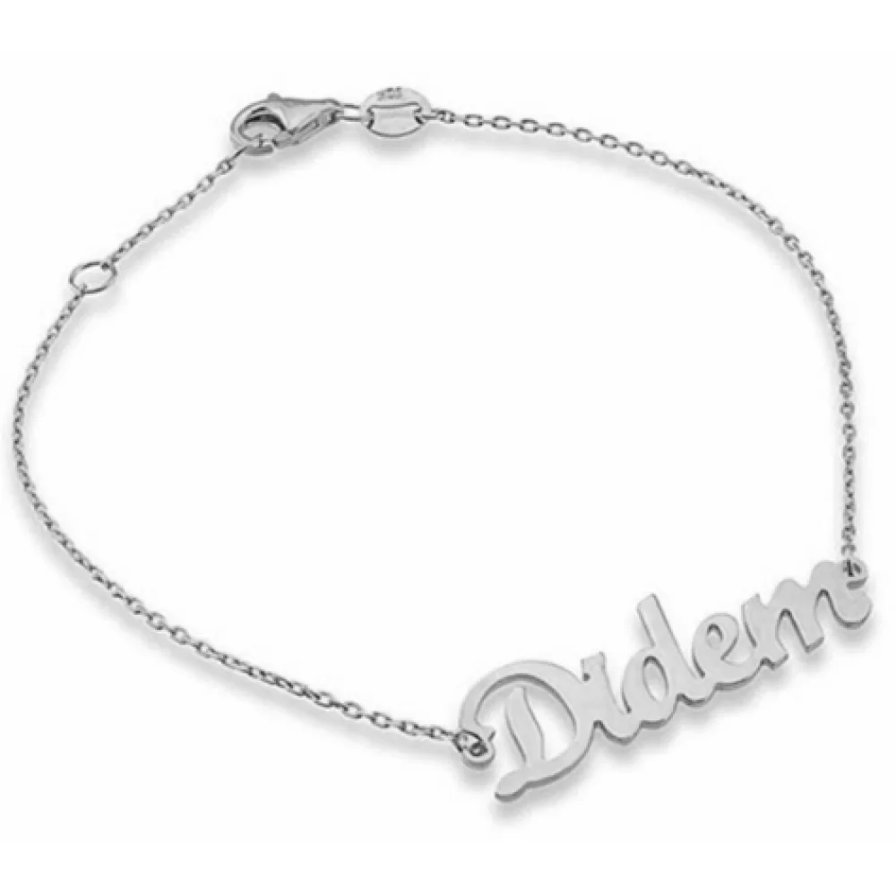 Armband mit einem Namen in 925er Silber schlicht