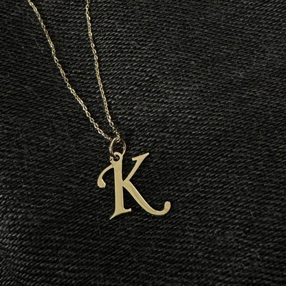 585er (14K) Gold Kette mit Anhänger / Wunschbuchstabe kursiv