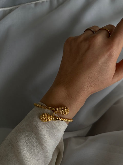 Armreifen 22k Vergoldet mit Dorika