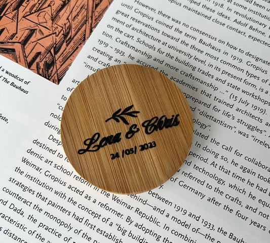 Flaschenöffner aus Holz mit Gravur Wunschgravur mit Magnethalter
